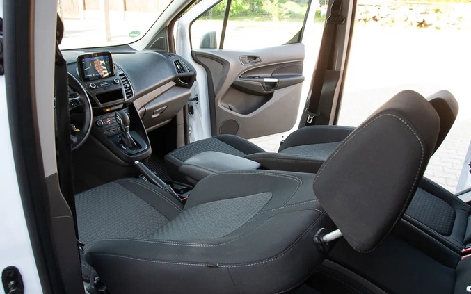 Ford Transit Connect cena 64900 przebieg: 120000, rok produkcji 2018 z Lubniewice małe 742